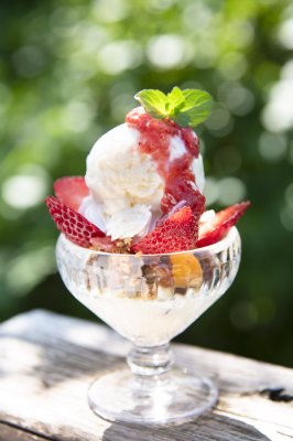 カノン季節のミニパフェの画像