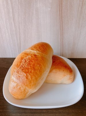 塩バターパンの画像